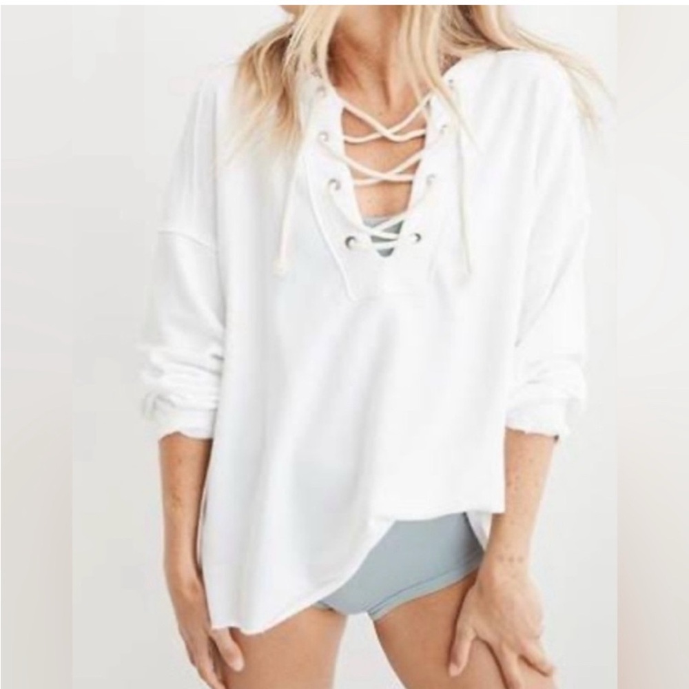 Aerie Classic White Top